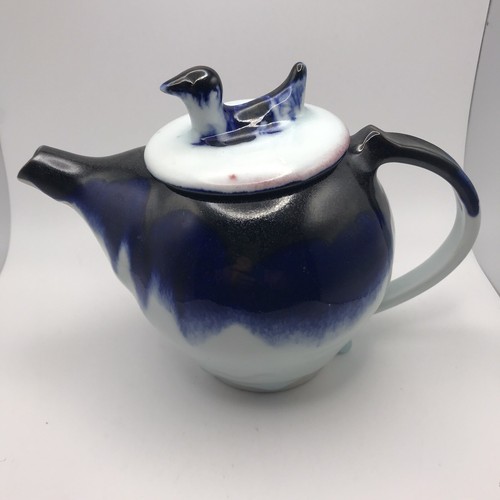Sea Rose Studio Art Pottery Marbled Murrelet Blue & White Tea Pot w/ lid seabird - Picture 10 of 10