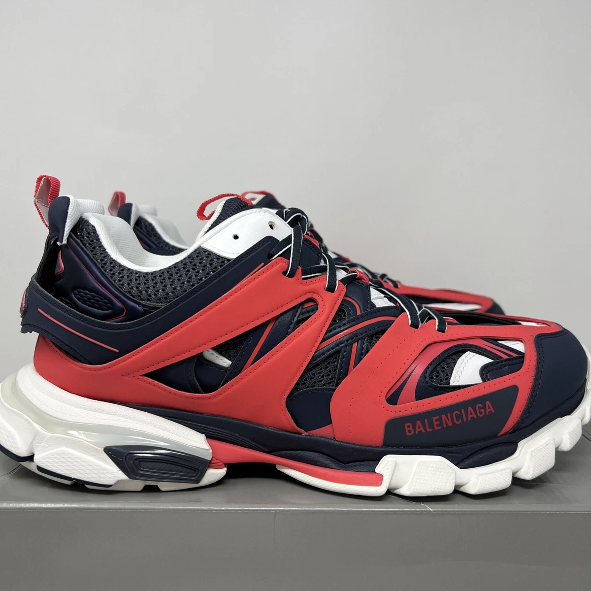 Balenciaga Track.2 Sneaker Black/Red Release