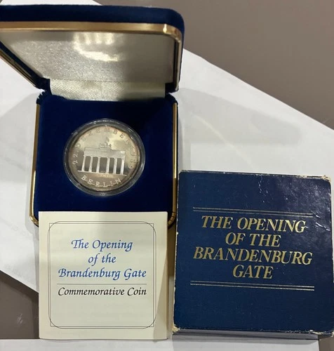 Rare 1990 DDR(East Germany)Silver  Proof 20 Marks -Brandenburg Gate-Box/COA