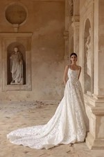 Lace Wedding Dresses Spaghetti Straps Robe Sleeveless Bridal Gown Square Collar