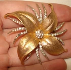 Vintage Gold Silver Two Tone Flower Floral Rhinestone Costume Jewelry Brooch Pin