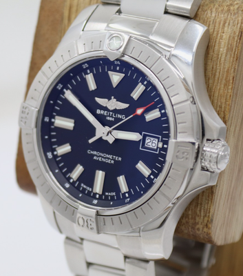 Breitling Chronometer Avenger 43mm Black Date Dial Automatic Watch
