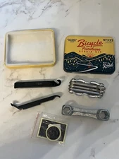 Gentlemen's Hardware Bicycle Tire Puncture Repair Kit No.333. Tin Box Set LQQK