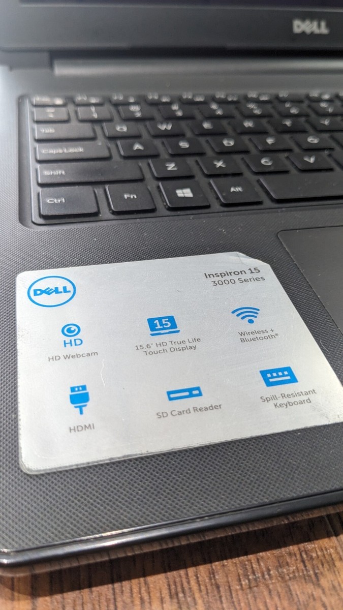 15インチ 10世代 i3 128G 1T 1920x1080 DELL 2020 Dell Inspiron 15.6