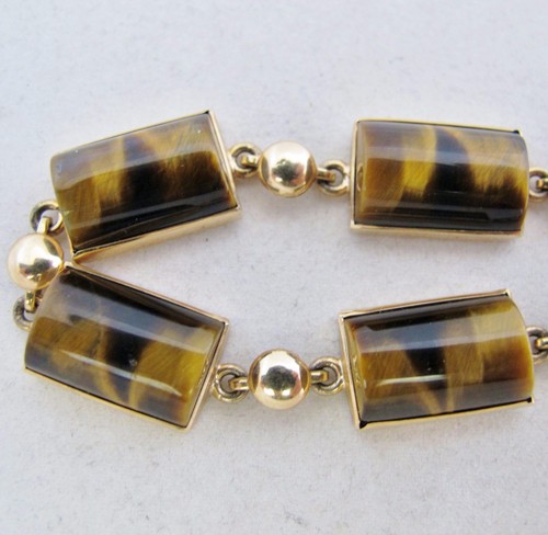 Vintage 9K Yellow Gold Ladies Bracelet with 7 Tiger's Eye (19 grams, 7.1") - Picture 5 of 12