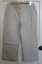 Eddie Bauer Vashon Fit Capri Pant Women Size 10 31x23.5 Stretch Pockets 47-33661