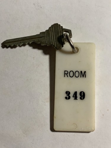 Grand Bahama Hotel Motel Key Fob & Key Riviera Beach Florida #349 RARE - Picture 2 of 2