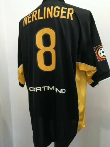 Matchworn Fußball-Trikots von Borussia Dortmund