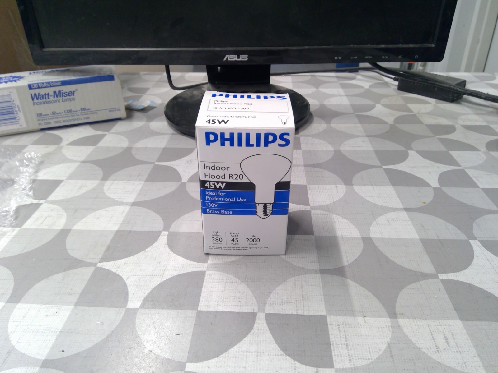 PHILIPS 45R20 FLFLOODLIGHT R20 *FREE SHIPPING*
