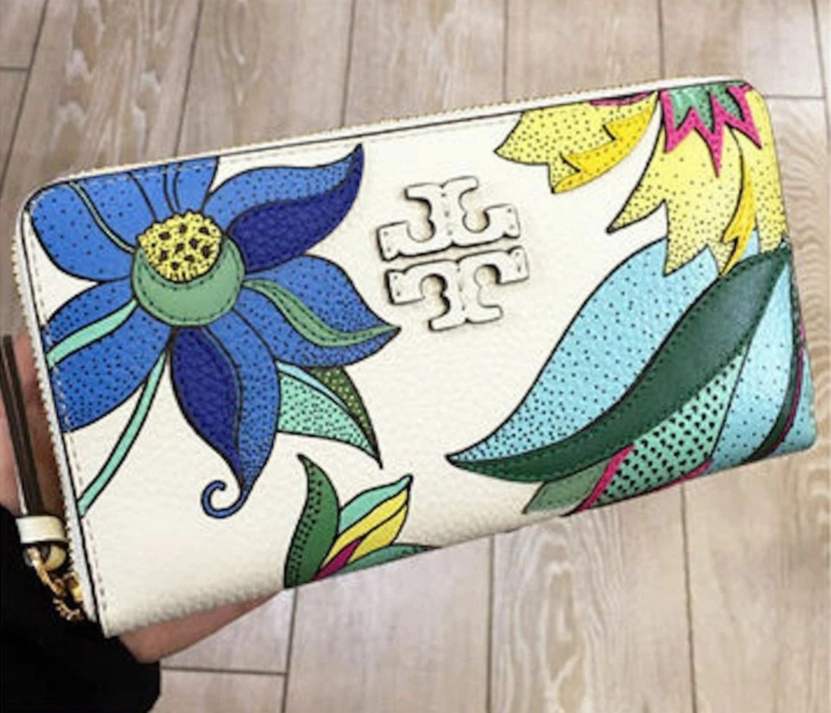 Tory Burch Thea Applique Continental Leather Wallet White Floral