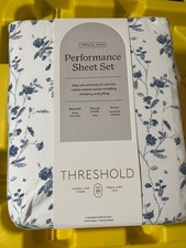 NEW - Dorm Room Size Sheet Set Twin/XL Twin T...