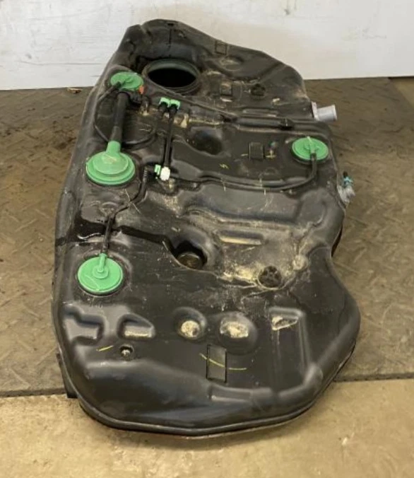 2017-2022 Subaru Impreza 2.0L Fuel Gas Tank Assembly 13.2 Gallon W/o Cap OEM - Изображение 4 из 4