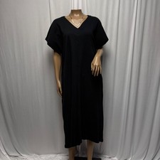 Lands End Black Textured V-Neck Short Sleeve Midi Dress Womens Size Medium Comfy
