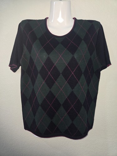 JH Collectibles Argyle Short Sleeve Sweater, Size Medium