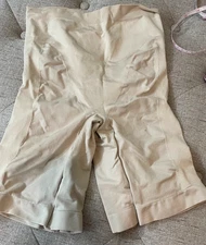Invisible Contours Beige Body Contouring Shorts Size Small/Medium