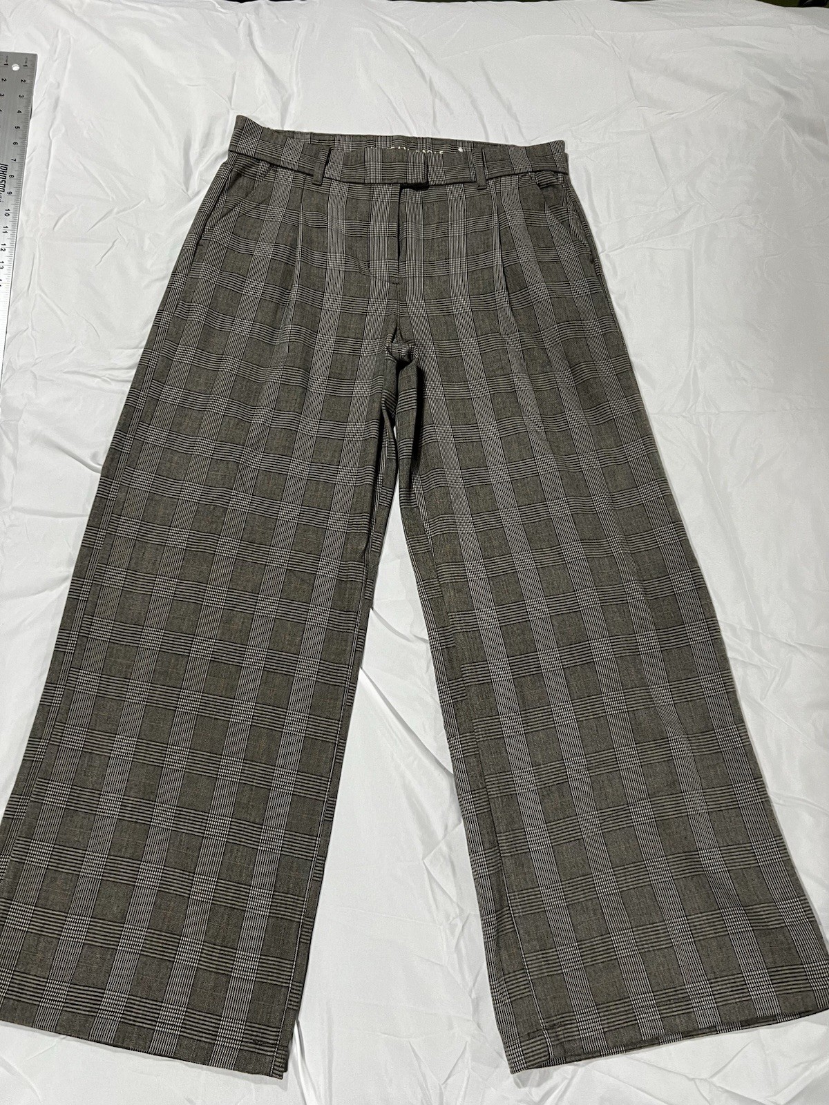 American Eagle Women’s Wide Leg Trousers Plaid Size 10, Regular ￼