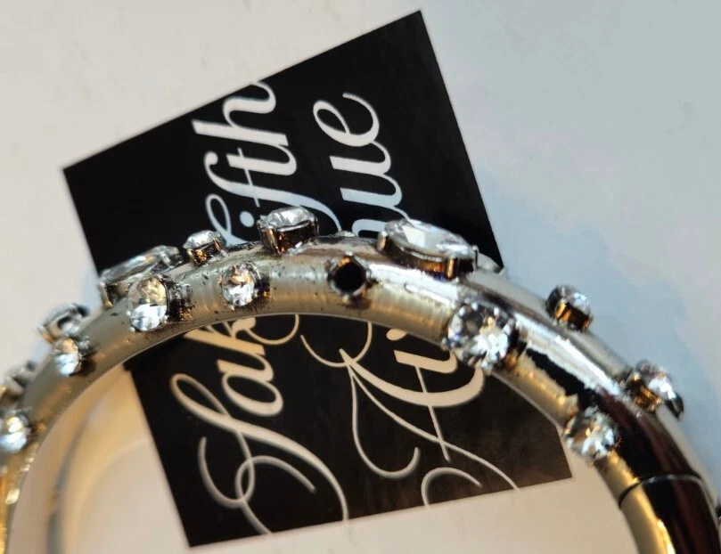 Brazalete para mujer Alexander McQueen adornado con cristal Foto 4 de 4