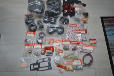 Kyosho / Graupner / Robbe Ersatzteile - Zubehör Konvolut