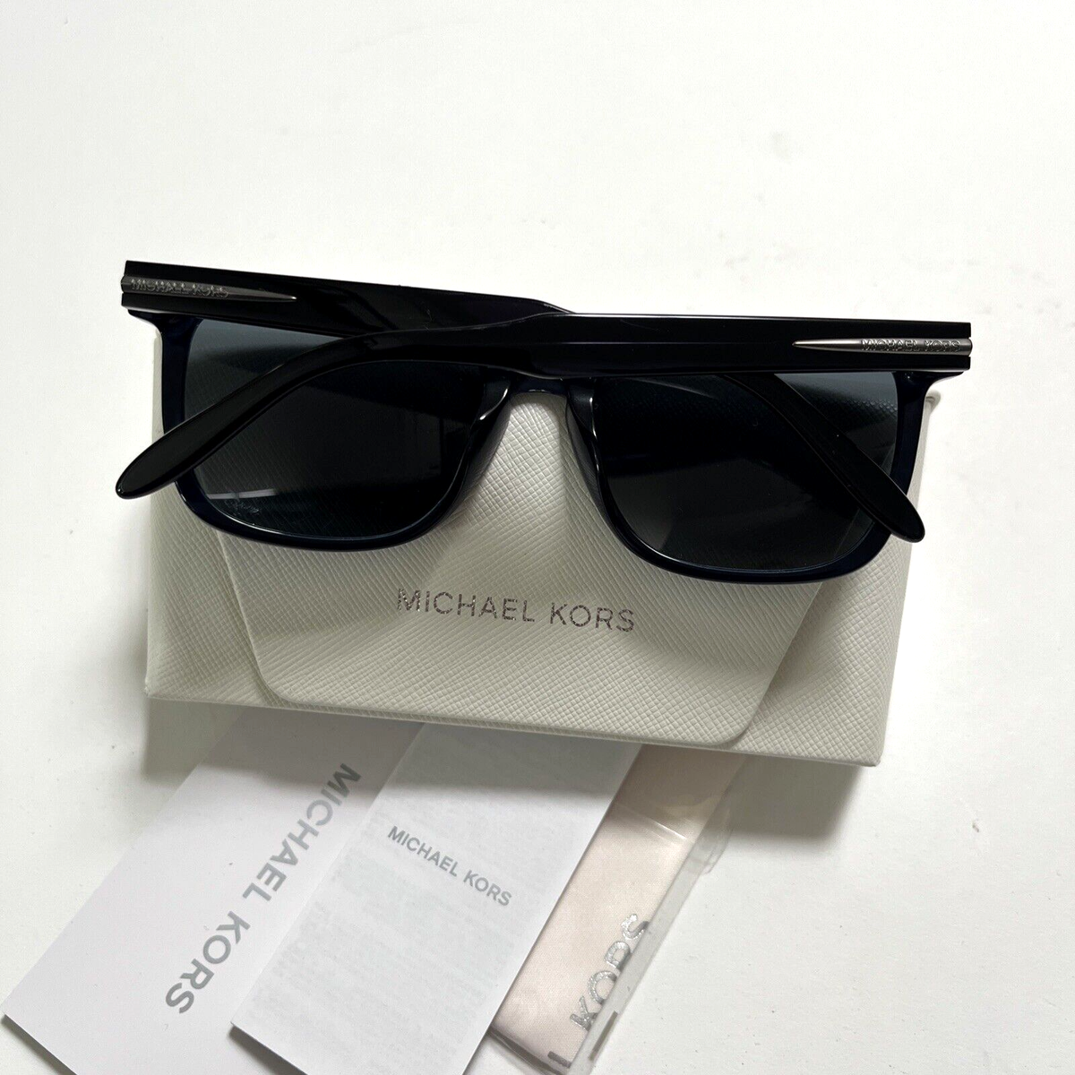 New in Case Original Michael Kors Halifax Sunglasses MK2145 Signature Navy Blue New in Case Original Michael Kors Halifax Sunglasses MK2145  main image 4