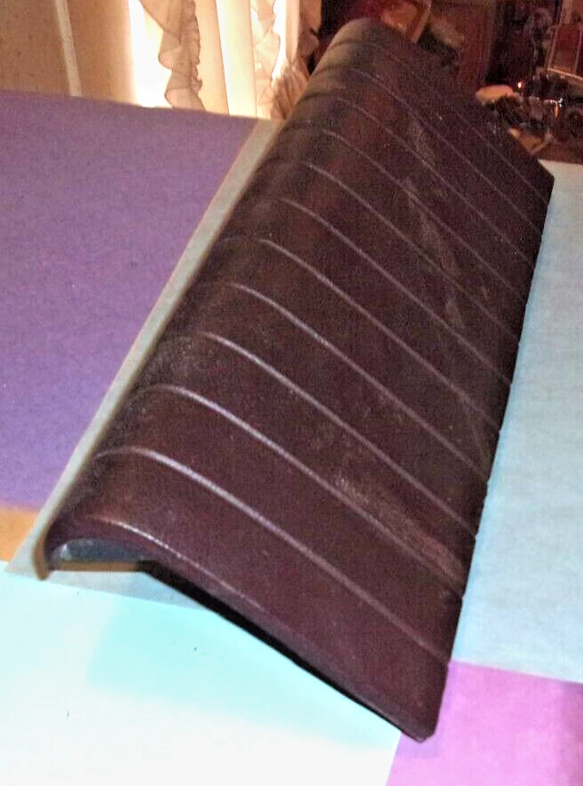 Panel de tablero de guantera Chrysler Imperial 1962-63 "granate oscuro" Foto 3 de 4