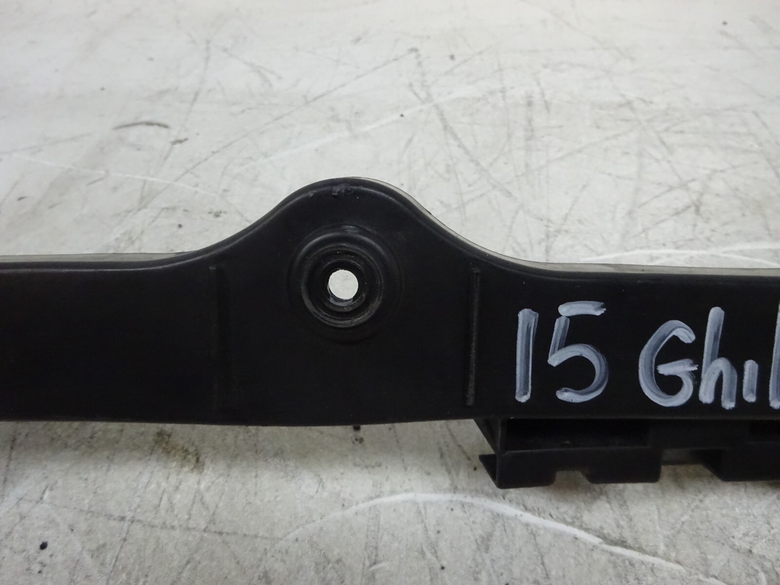 14-17 Maserati Ghibli Rear Bumper Center Mount Support Bracket OEM DE240270
