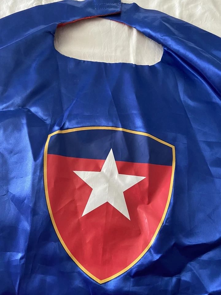 3 Boys Girls Capes & Costumes Dress Up RED CAPE/BLACK CAPE/BLUE CAPE 26 W 20 L - Image 4 of 4