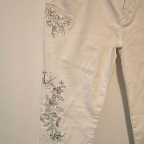 WHBM White and Silver Embroidered Skinny Cropped Jeans size 4 NWT - Picture 3 of 6