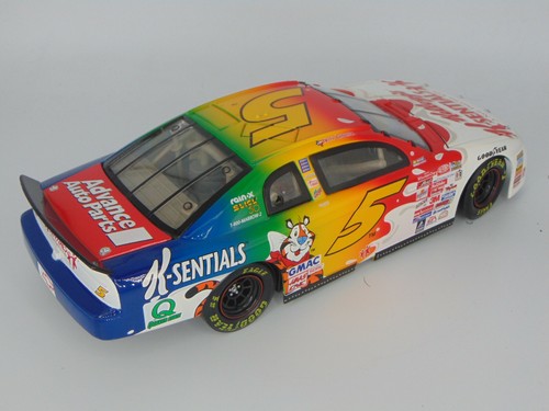 ACTION 1999 TERRY LABONTE #5 CHEVY MONTE CARLO KELLOG'S K-SENTIALS NASCAR 1:18 - Picture 2 of 10