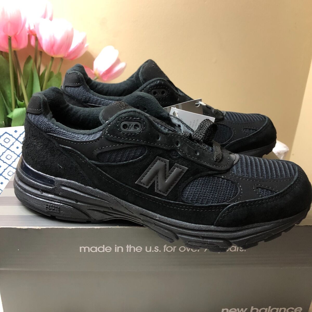 New Balance WR993TB Triple Black Limited Edition Made In USA New Balance WR993TB Triple Black Limited Edition Made In USA