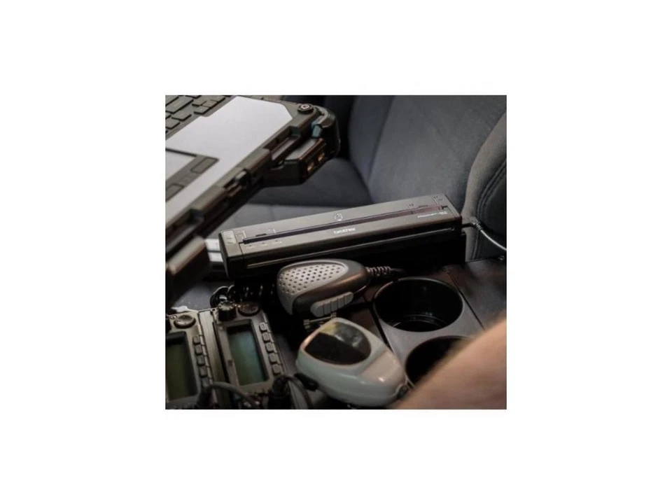 Brother PocketJet 822 Mobile Direct Thermal Monochrome Printer USB-C Connection - Image 4 of 4