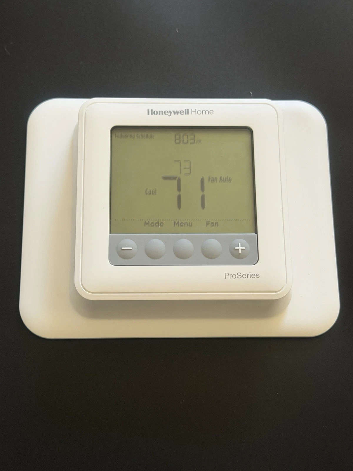Honeywell Lyric T6 Pro Wi-Fi Programmable Thermostat TH62210F2001 - Used
