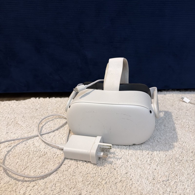 Oculus Meta Quest 2 All-In-One VR Headset only