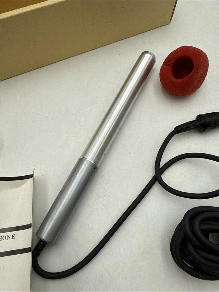 Vtg Realistic Cat No. 33-1050-A Ultra Slim Condenser Microphone Complete In Box - Image 3 of 4