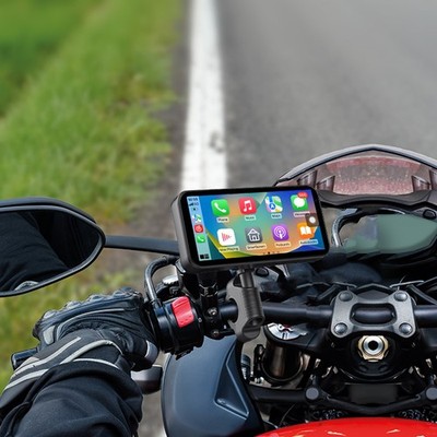 6.25'' 1080p Motorcycle Navigator Wireless CarPlay Android Auto + HD Camera
