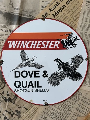 VINTAGE 1971 WINCHESTER DOVE & QUAIL SHOTGUN SHELL 12 INCH PORCELAIN ENAMEL SIGN