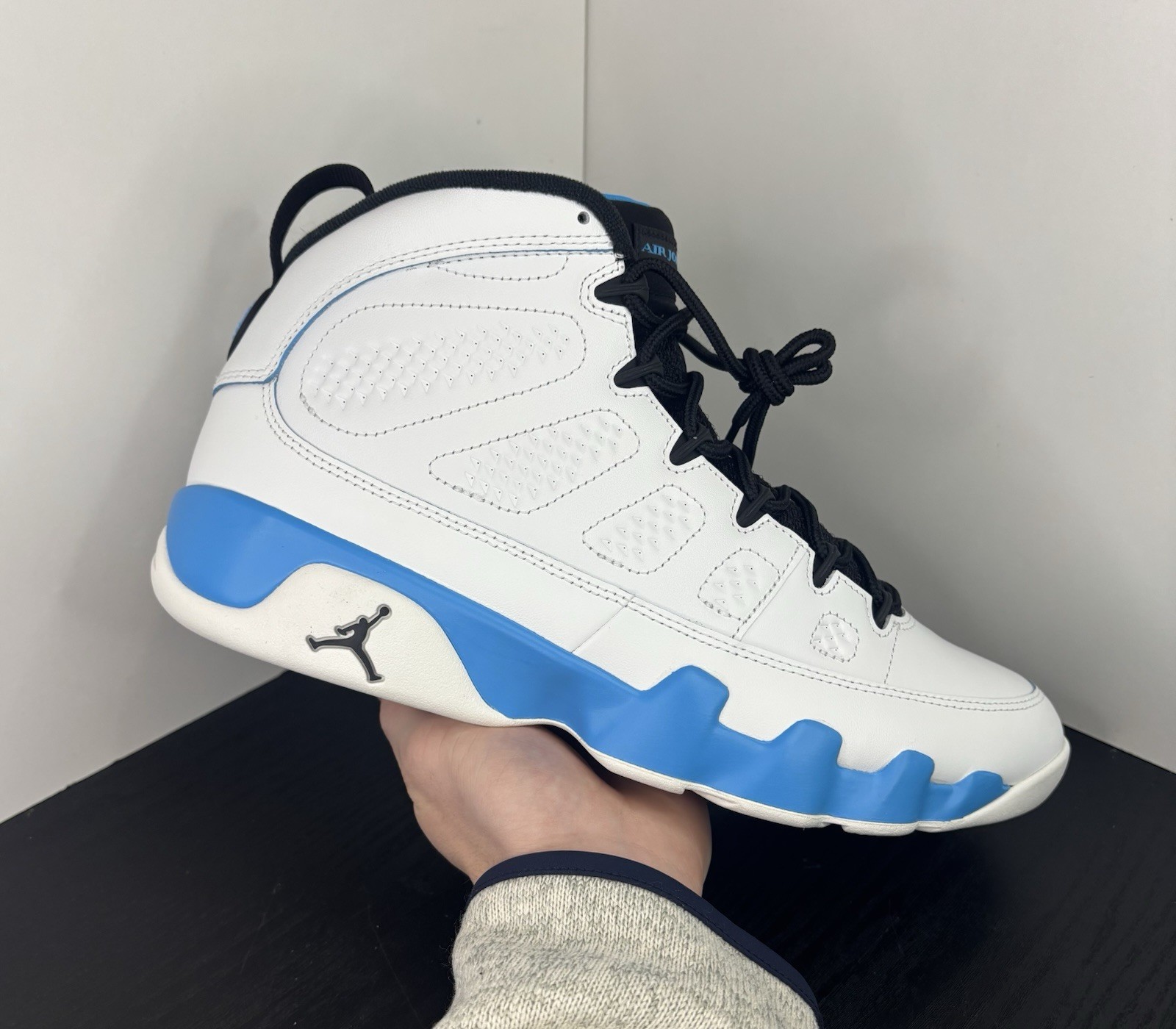 Size 11 - Nike Air Jordan 9 Retro 2024 ‘Powder Blue’ Sneakers (NEW)
