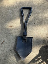 US Military Tri Fold EnTrenching Shovel  Ames 81