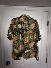 Tommy Bahama Rum Shirt Mens XL Green Button Up Silk Floral Hawaiian Tropical