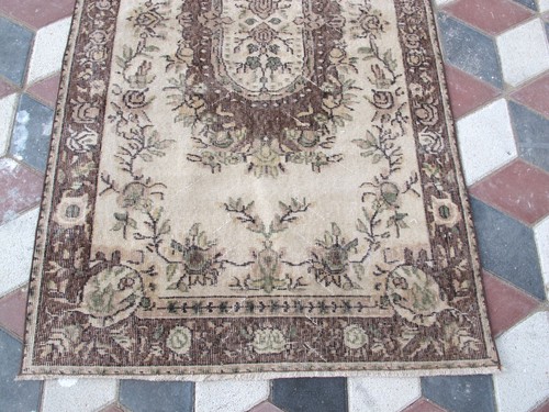 Handmade Vintage Rug, Anatolian Nomadic Carpet Rug, Floral Rug, 3.6 x 6.6 ft - Picture 6 of 12