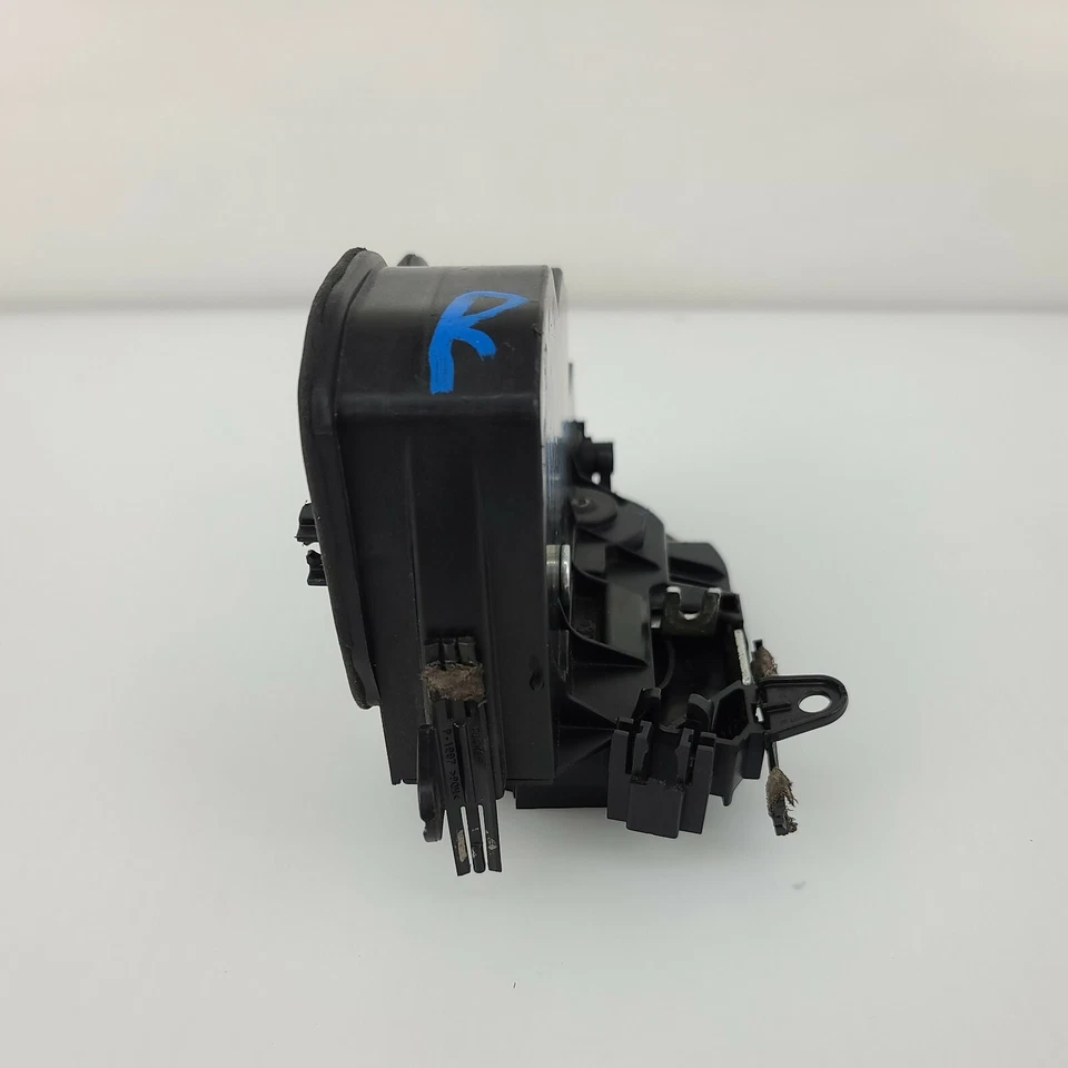 Actuador de bloqueo de pestillo de puerta trasera derecha BMW M5 2012-2016 7229459 OEM Foto 3 de 4