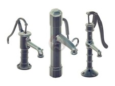 Rado 1/72 Hand Crank Water Pumps Pitcher / Parish 1930s-40s 3 types RDM72S04