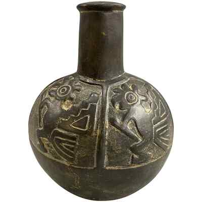 Chimu Peruvian Blackware Pottery Vessel with Lordly Figures