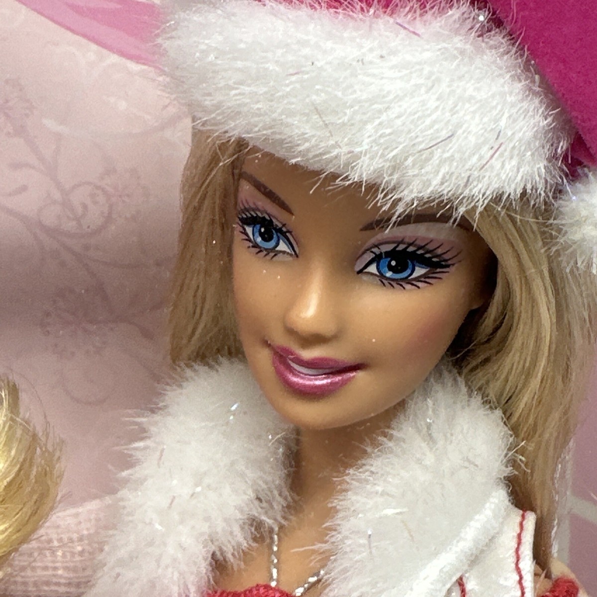 Barbie Fashion Fever Pink Holiday and Kelly Doll Gift Set Mattel