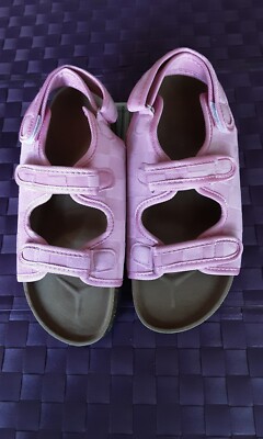 Orthopädische Sandalen mit Klettverschluss für geschwollene Füße 