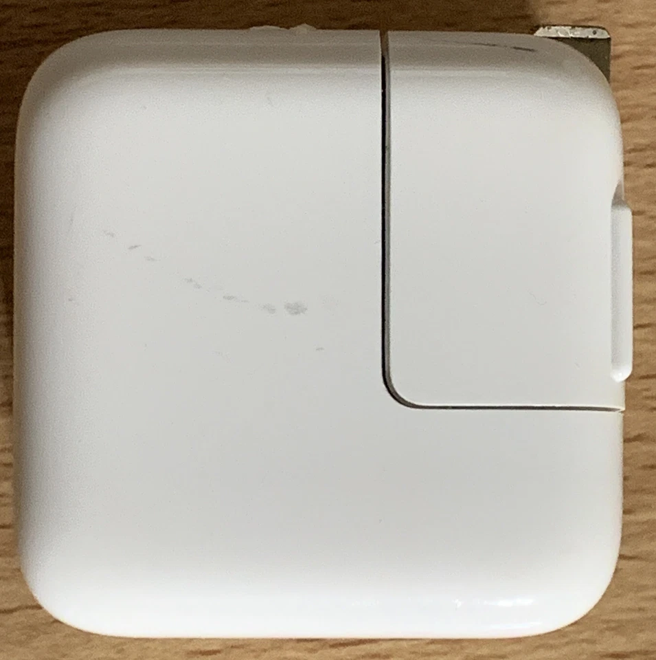 Genuine OEM Apple 12W USB Wall Charger Power Adapter For iPad iPhone Pro S A1401 - Image 2 of 2