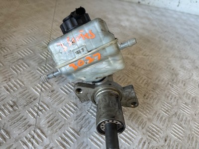 BMW E90 3 Series 330d Brake Master Cylinder 34336785665 for sale 