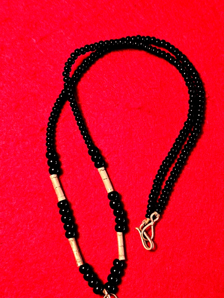 Ожерелье с подвеской из стерлингового серебра с пером из оникса юго-западное с бисером - Изображение 3 из 4