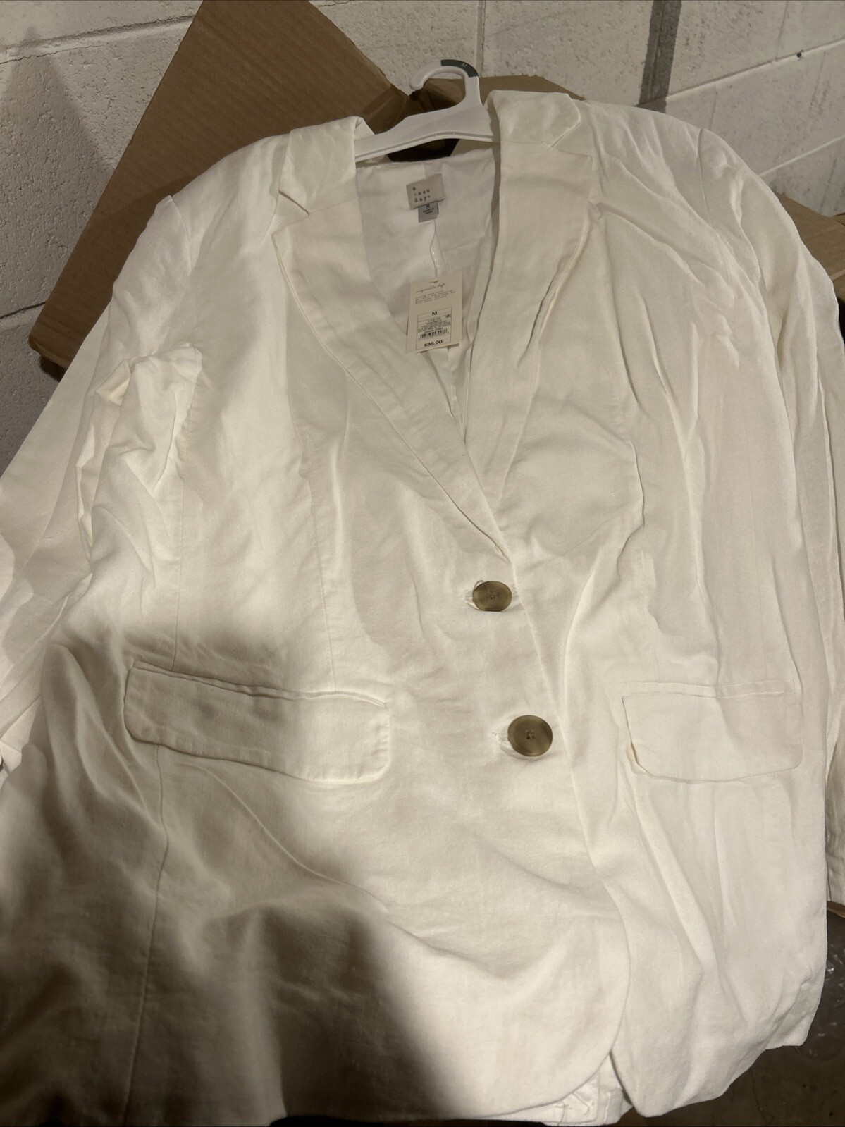 Picture 1 of 2