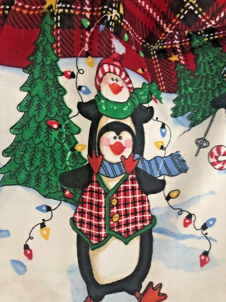 3.5 Yd Vtg DAISY KINGDOM Red Plaid PENGUIN Quilt FABRIC Sandi Gore Evans Xmas - Image 4 of 4