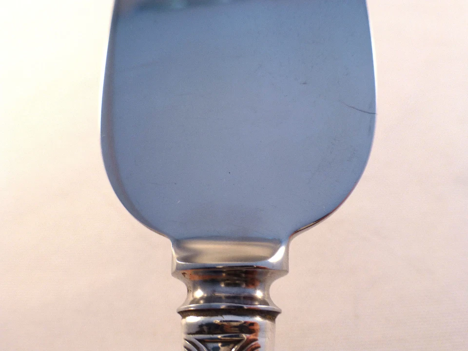 Georgian Colonial-Wallace Sterling Pie/Cake Server-Thin Blade- AS IS - Image 3 of 4